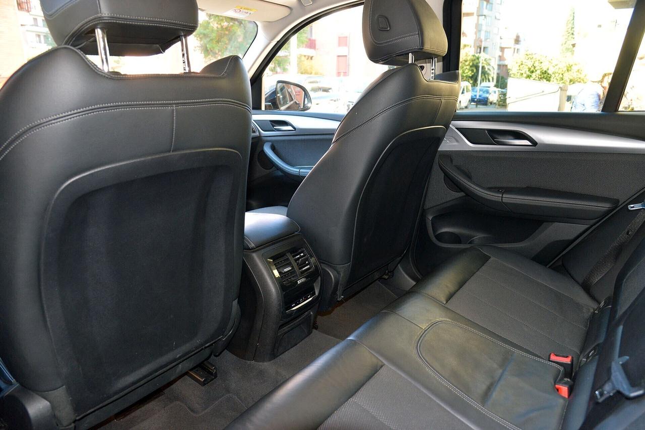 BMW X3 sDrive 18d Business Adv. 150CV SUPER OFFERTA