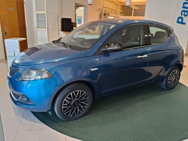 Lancia Ypsilon 1.0 70CV 5P Hybrid Platino
