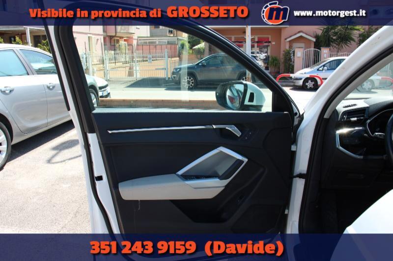 Audi Q3 40 2.0 tdi Business quattro 200cv s-tronic