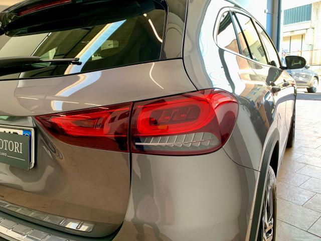 Mercedes-Benz GLA 200 GLA 200d Sport Plus auto