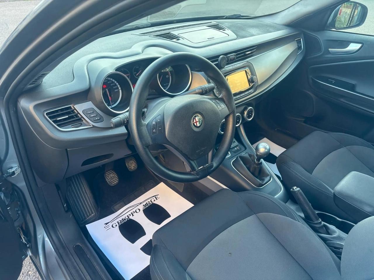 Alfa Romeo Giulietta 1.6 JTDm-2 120 CV Distinctive