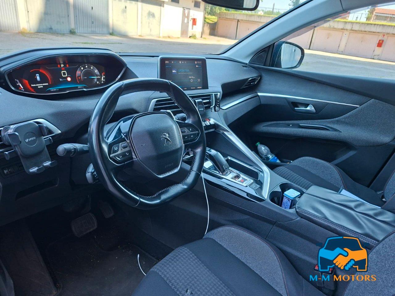 Peugeot 3008 3008 1.2 puretech t Active s&s 130cv eat6