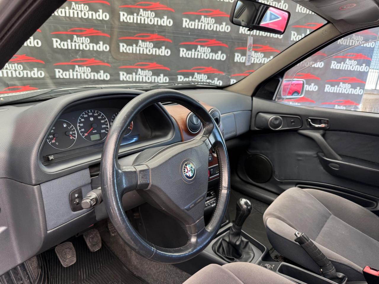 Alfa Romeo 146 1.6i 16V Twin Spark