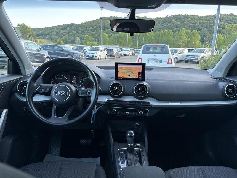 Audi Q2 30 TDI Business