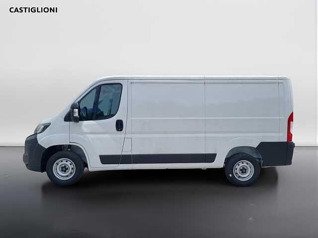 Peugeot Boxer Boxer Furgone 335 L2 H1 2.2 BlueHDi 140 cv S&S