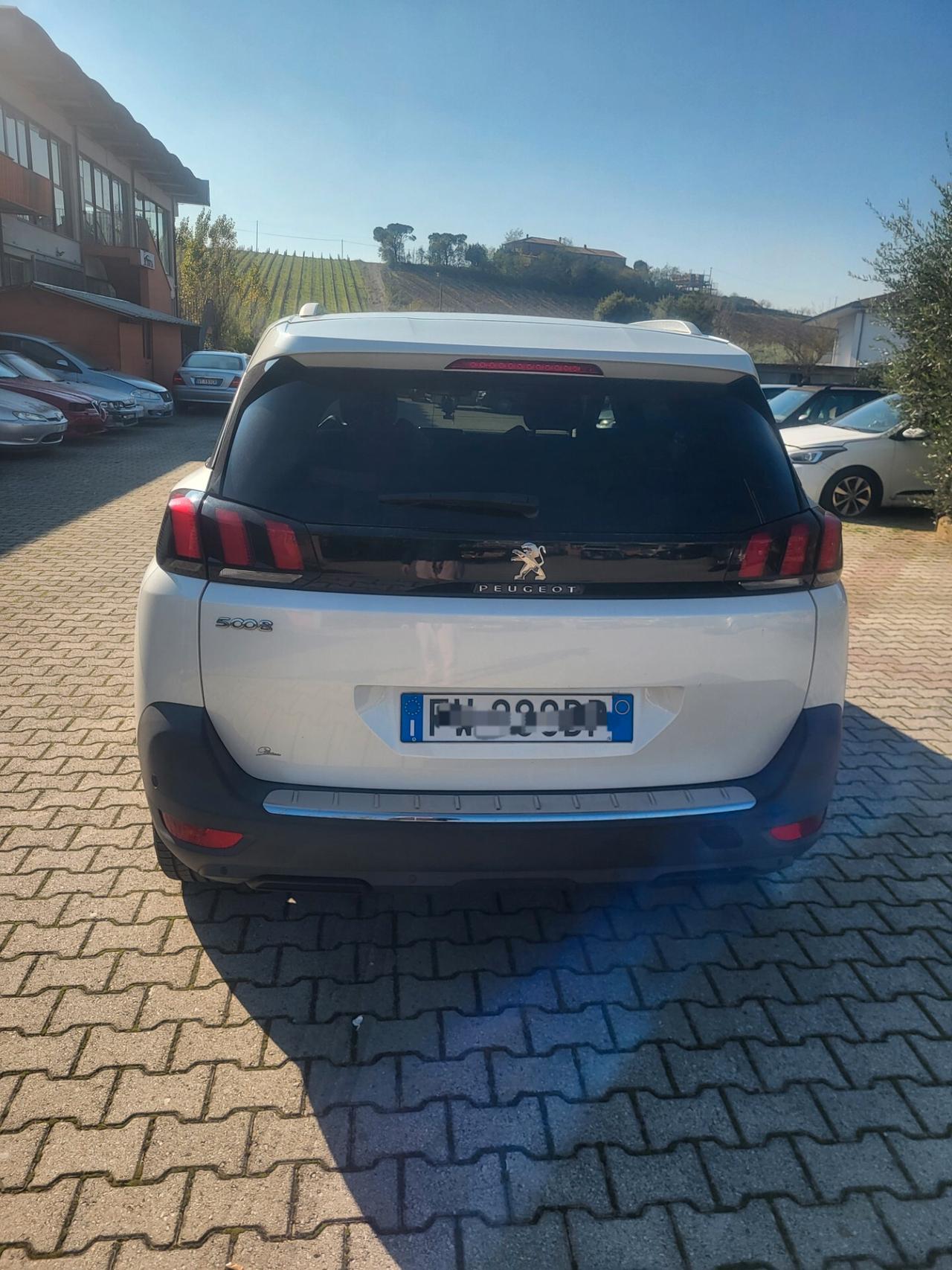 Peugeot 5008 BlueHDi 130 S&S EAT8 Allure