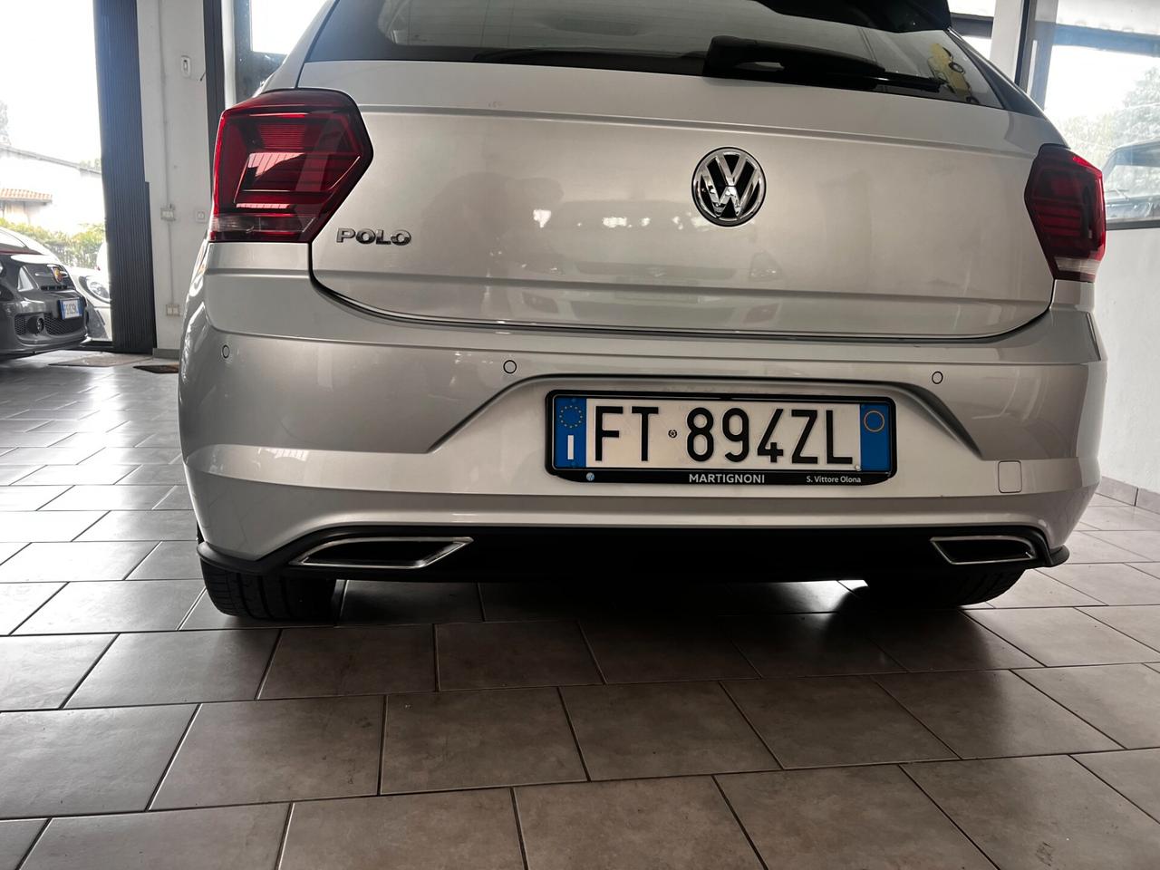Volkswagen Polo 1.0 TSI 5p. R-LINE NEOPATENTATI