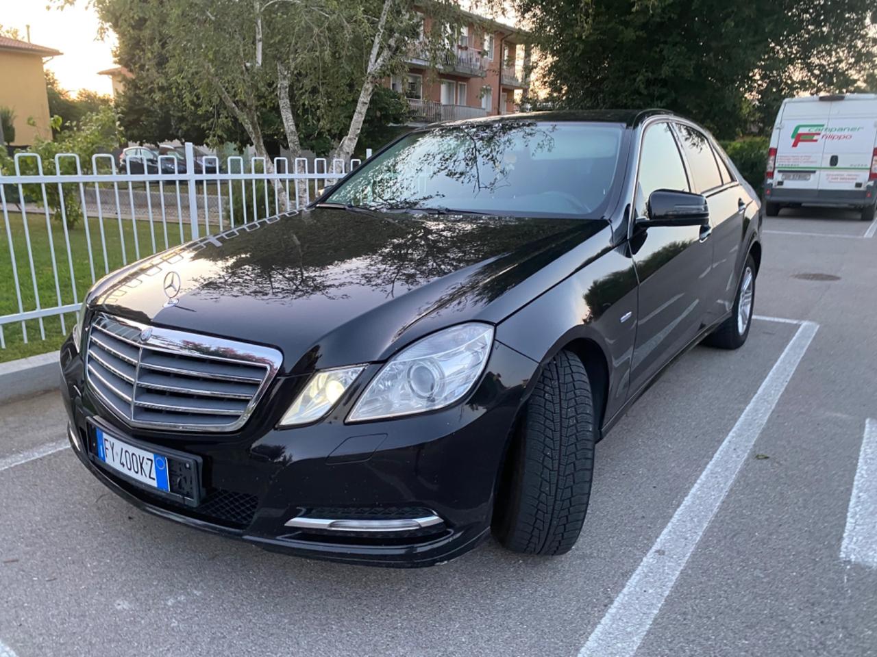 Mercedes-benz E 200 E 220 CDI BlueEFFICIENCY Executive