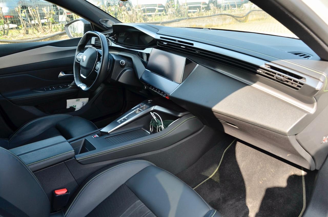 PEUGEOT 308 1.6 PLUG-IN HYBRID GT PACK 180cv E-EAT8, UNICO UTILIZZATORE, UFF ITALIANA, SERVICE PEUGEOT, HI-FI FOCAL, FULL OPTIONAL, PERMUTE