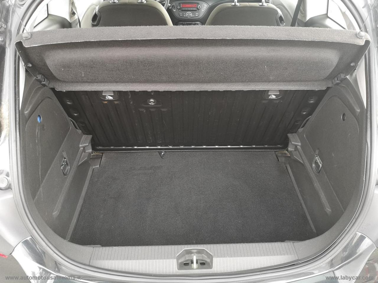 OPEL Corsa 1.2 Coupé b-Color PROMO WEB