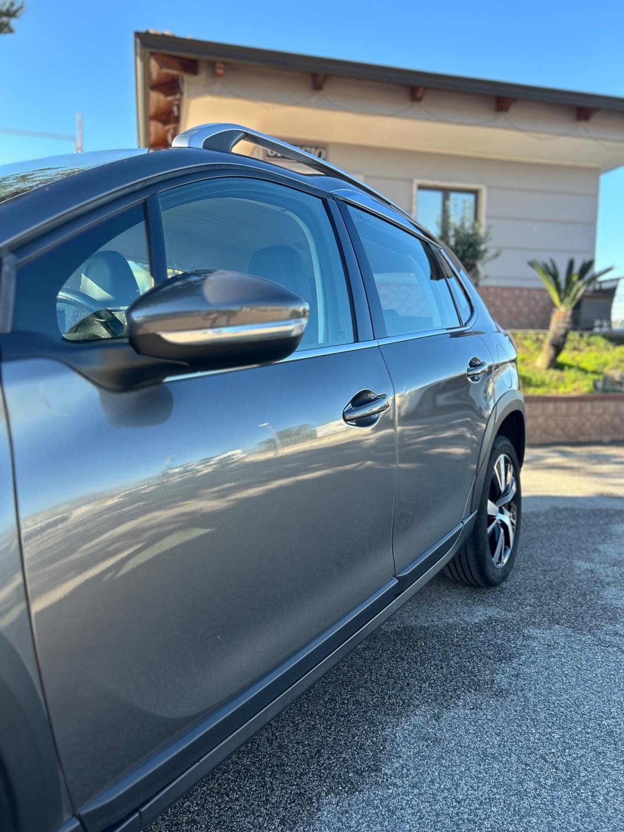 Peugeot 2008 PureTech Turbo 110 Allure