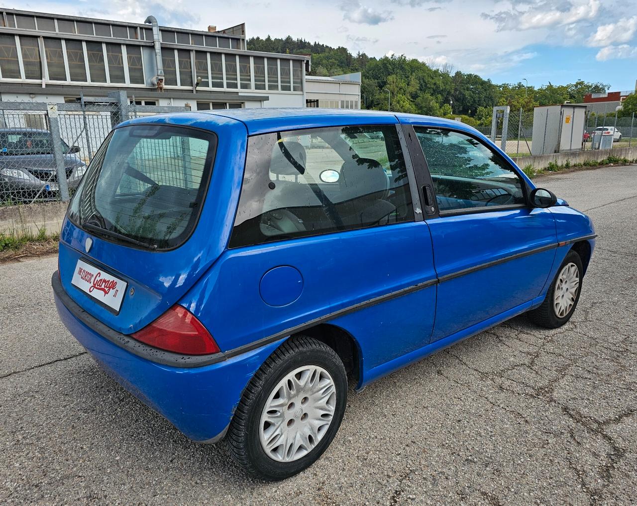 Lancia Y 1.2i cat Elefantino Blu