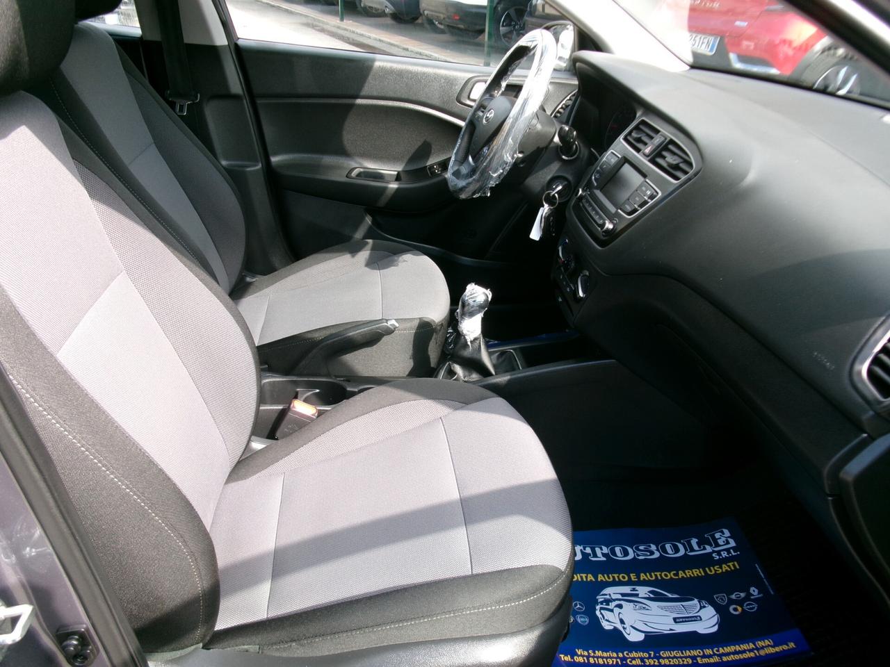 Hyundai i20 5P 1.2 75CV E6D MPI CONNECTLINE **PERFETTA**