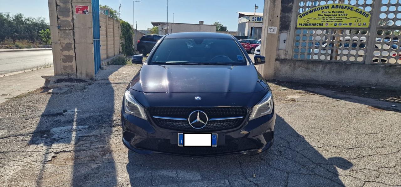 Mercedes CLA 200 CDI Automatic Premium DARK NIGHT