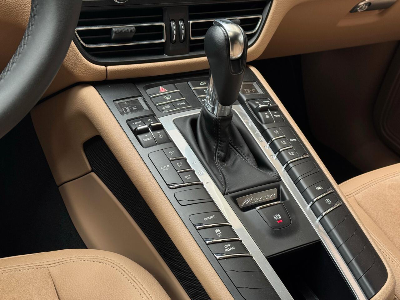 Porsche Macan 2.0 245 cv PDK