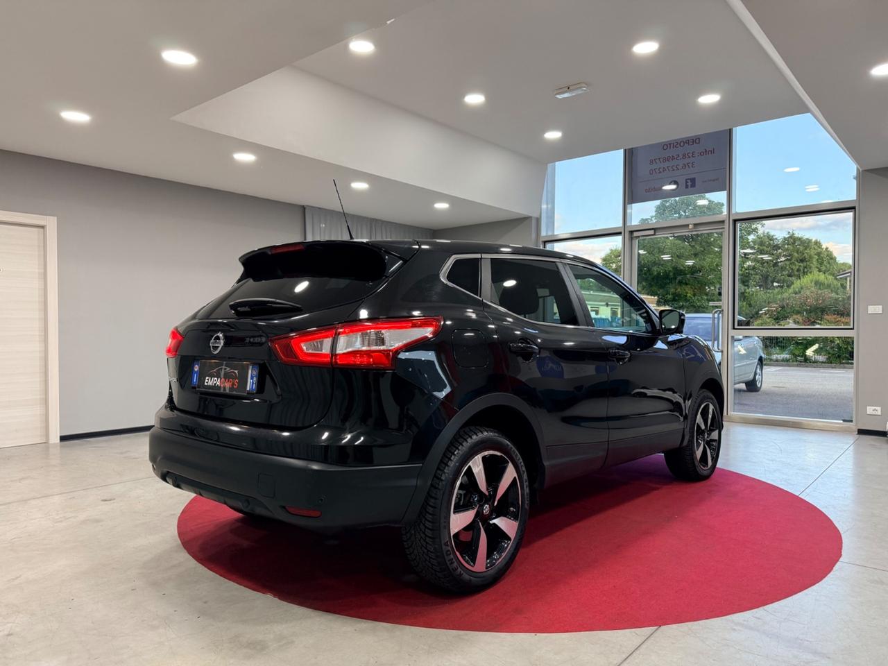 Nissan Qashqai 1.6 dCi 2WD Tekna 131cv OK NEOPATENTATI