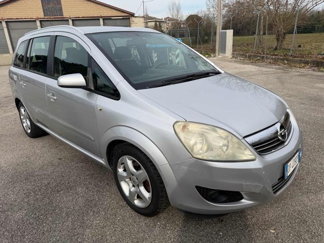 OPEL Zafira 1.6 16V VVT Cosmo senza nessun lavoro da fare