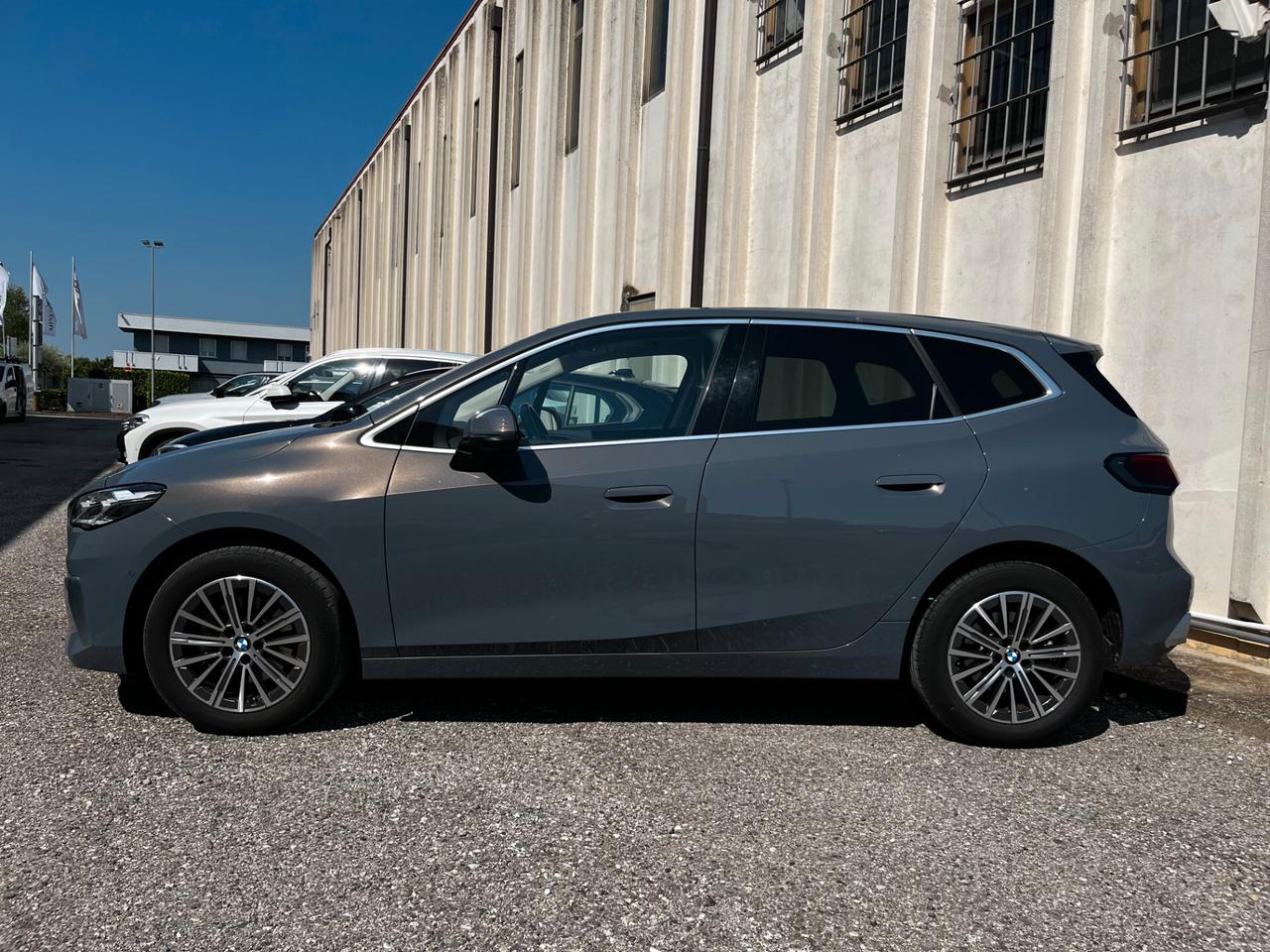 BMW 218d ACTIVE TOURER LUXURY