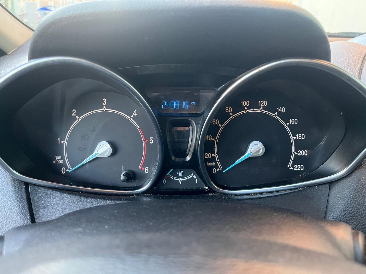 Ford B-Max 1.6 TDCi 95 CV Individual