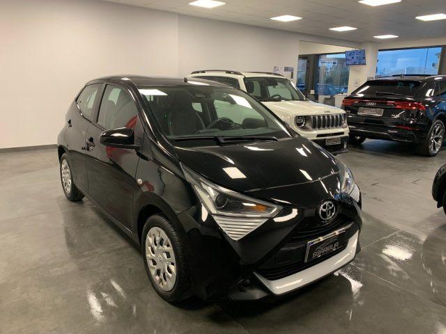 TOYOTA Aygo Connect 1.0 Benzina 5 Porte x-business light