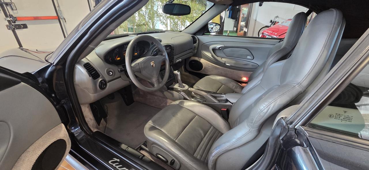 996 911 Porsche Turbo Cabriolet Book service Full Italia