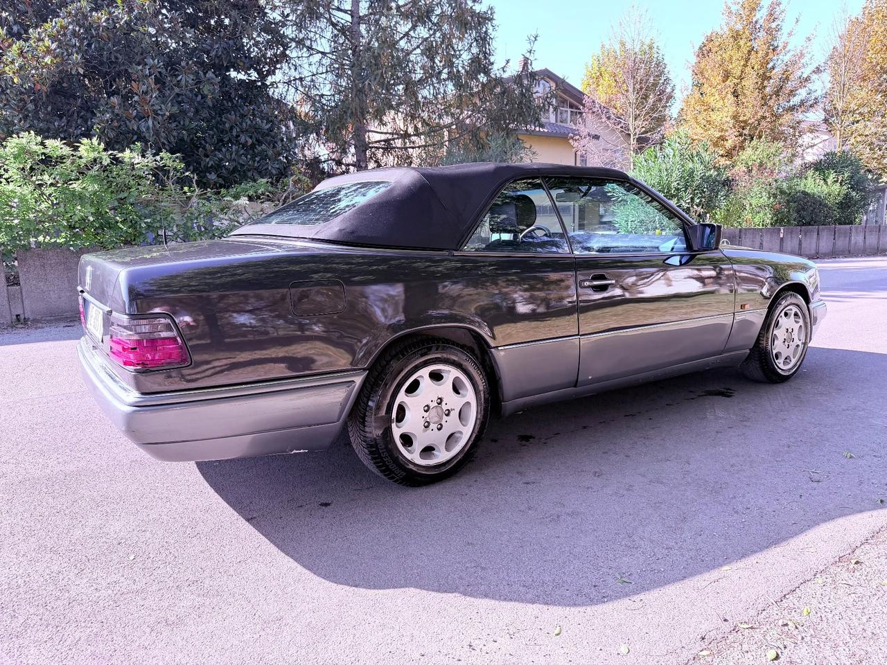 Mercedes-benz E-Series E 200 cat Cabriolet