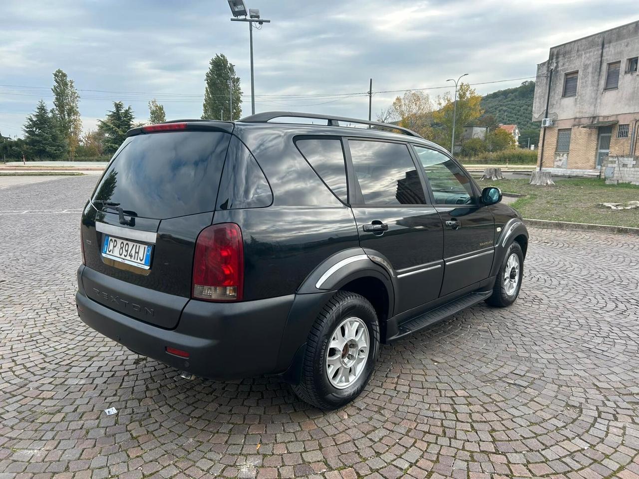 Ssangyong REXTON 2.7 XDi cat Premium 4x4