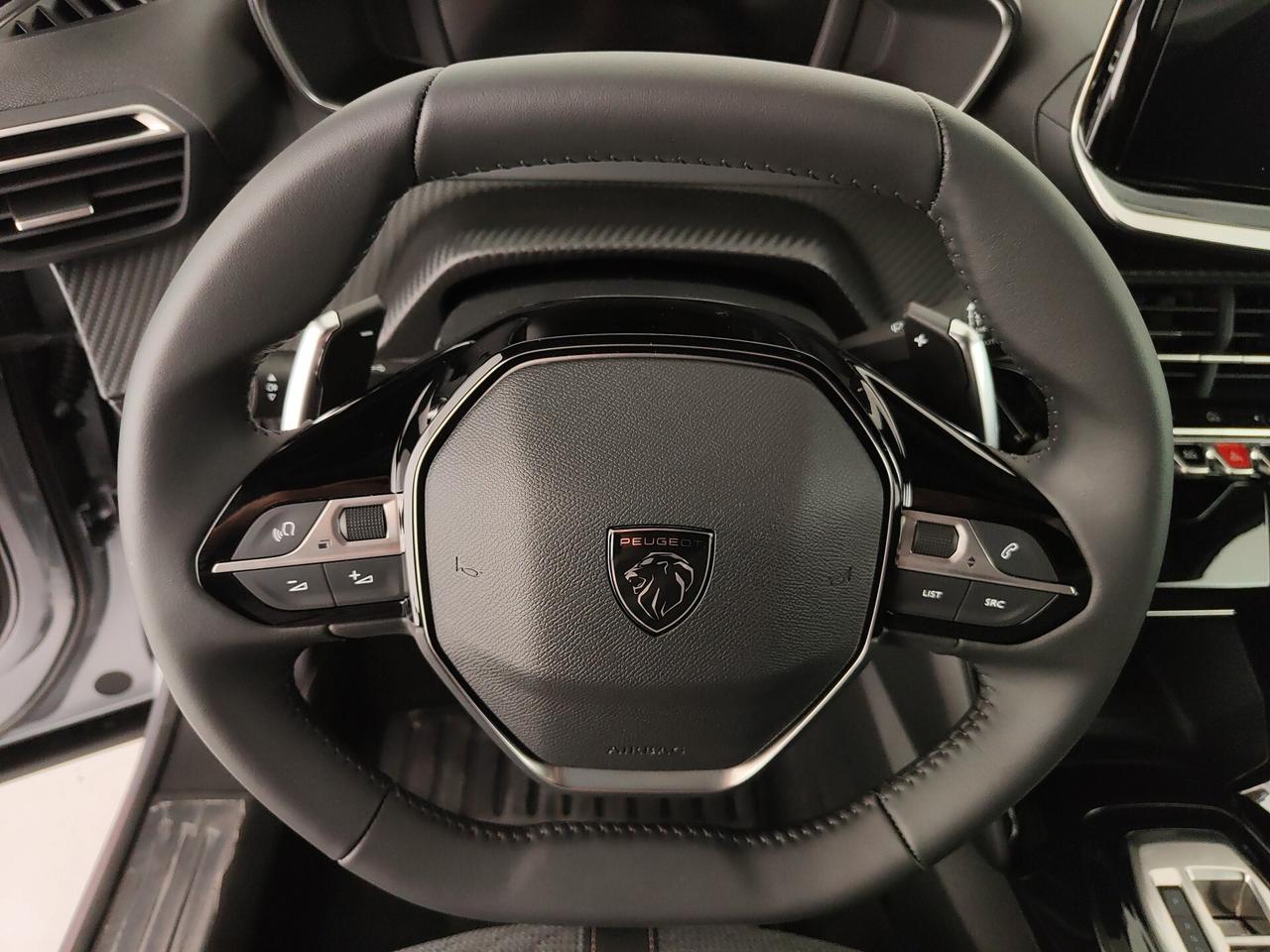 Peugeot 2008 Hybrid 145 e-DCS6 Allure