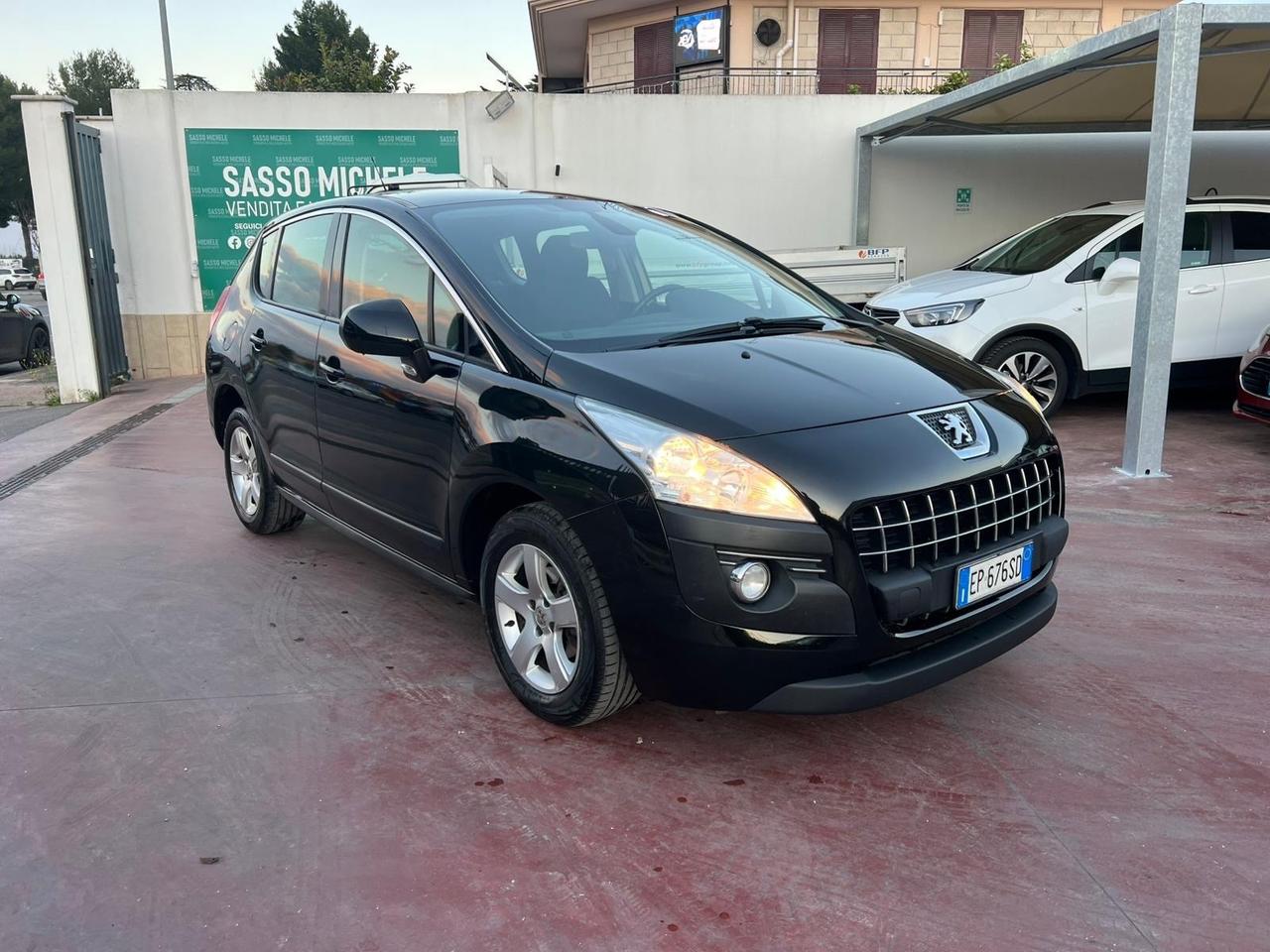 Peugeot 3008 1.6 HDi 115CV Business