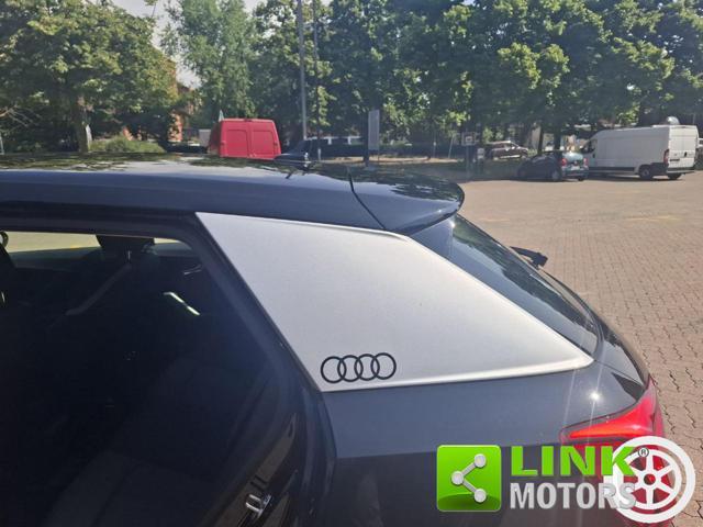 AUDI Q2 30 TFSI S tronic Admired