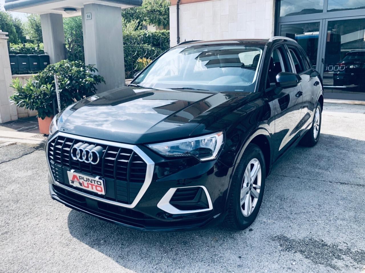 Audi Q3 35 TDI S tronic Business plus
