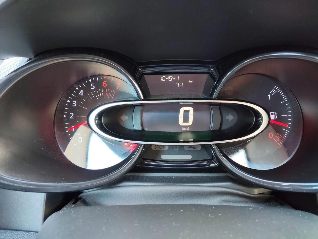 Renault Clio TCe 12V 90 CV 5 porte Duel2