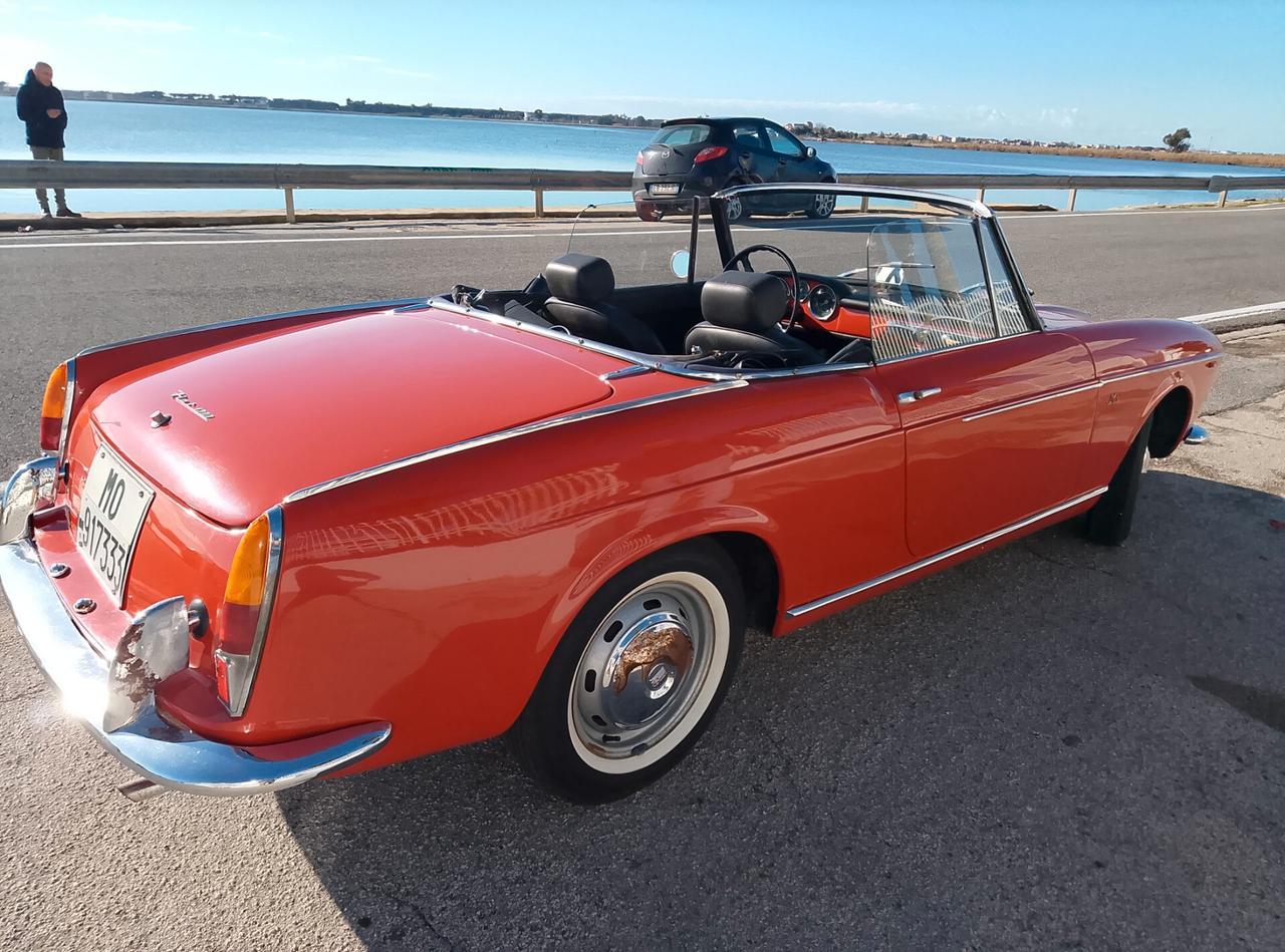 Fiat 1200 spider 1963 Pininfarina