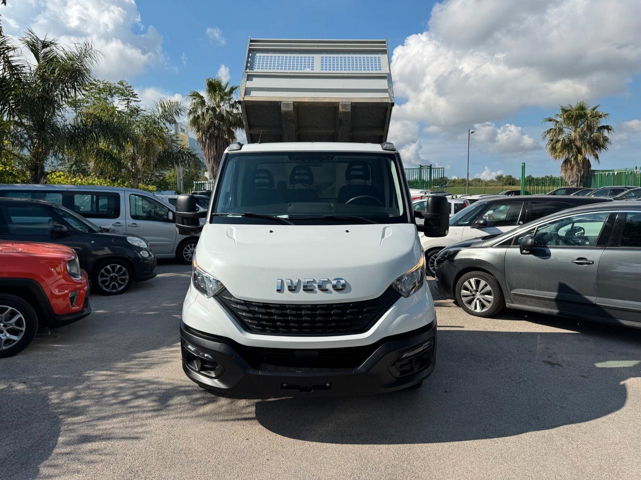 Iveco Daily 35c15 Ribaltabile (patente B)