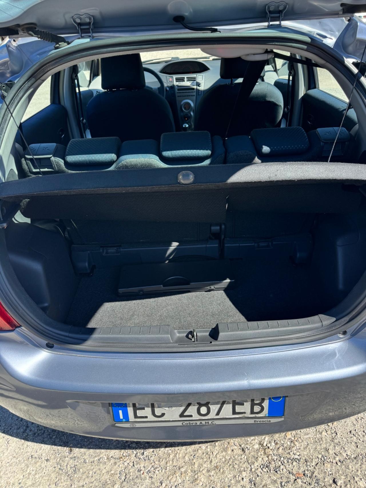 Toyota Yaris 1.3 5 porte Sol
