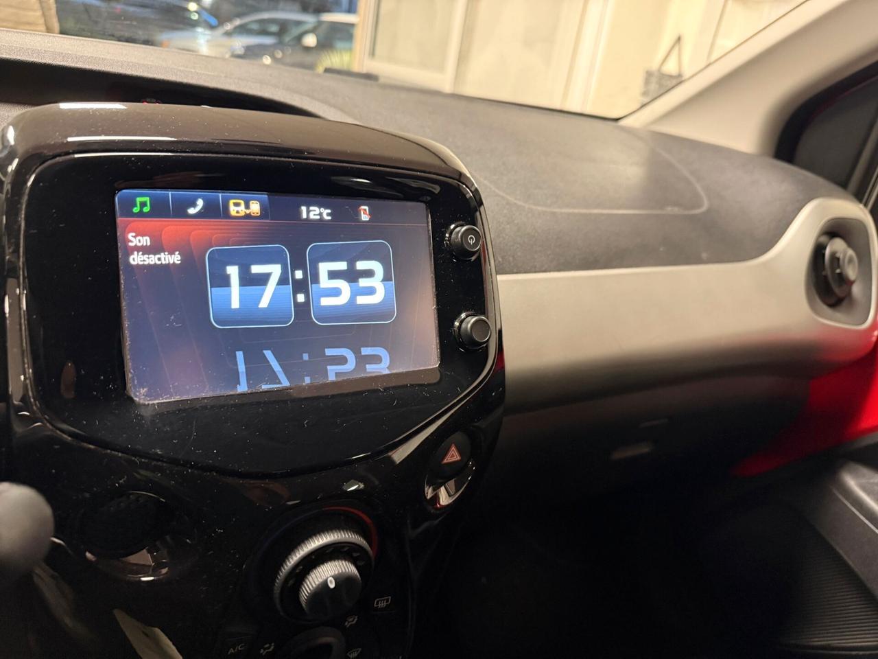Peugeot 108 PureTech 82 5 porte Allure TOP!