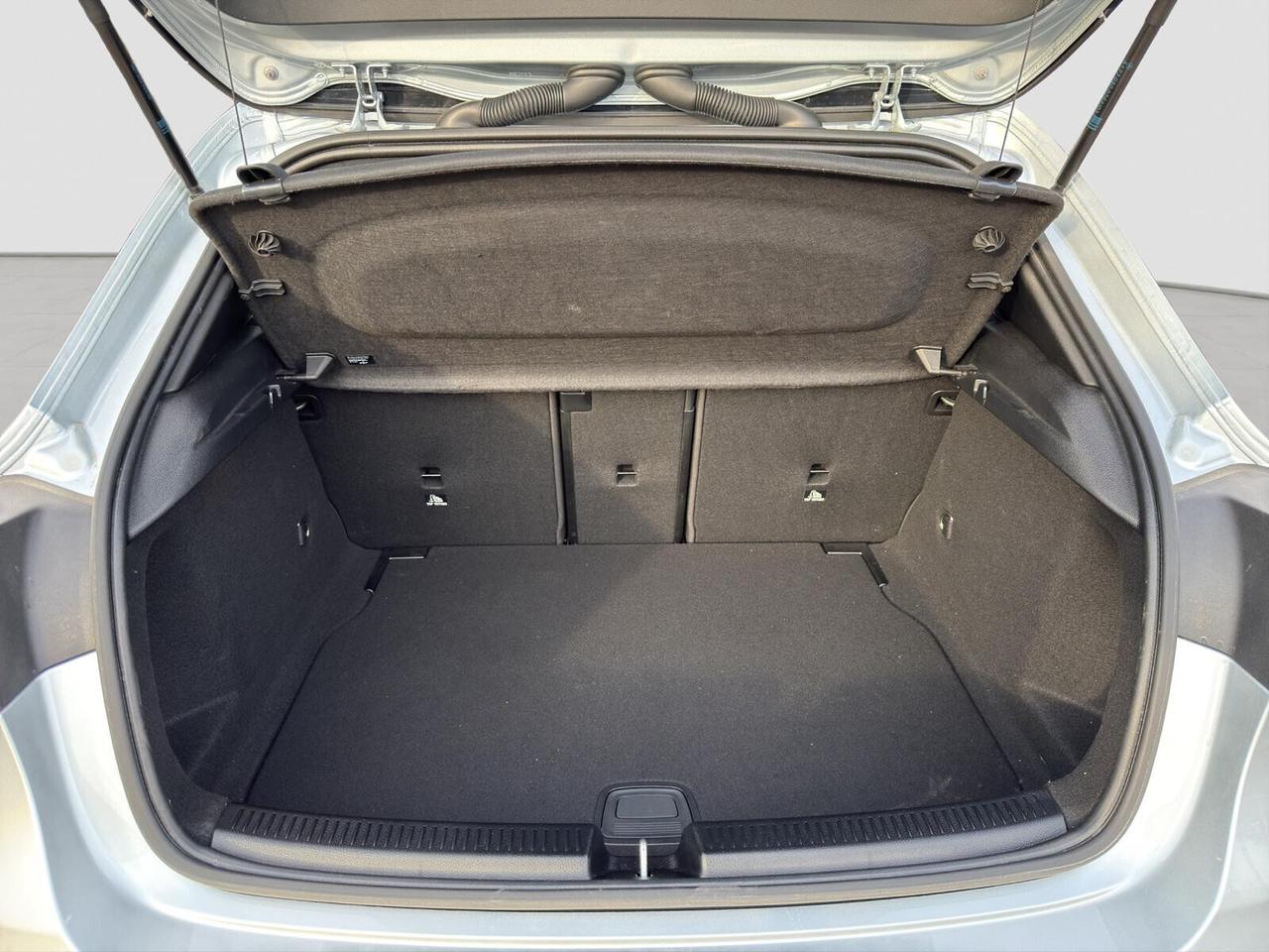 Mercedes-benz A 180d 1.5 116cv Automatica Premium Plus AMG 2025