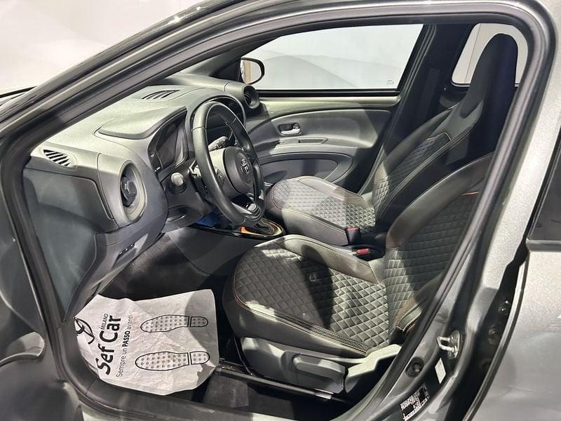 Toyota Aygo X Aygo X 1.0 VVT-i 72 CV 5 porte Limited Air S-CVT