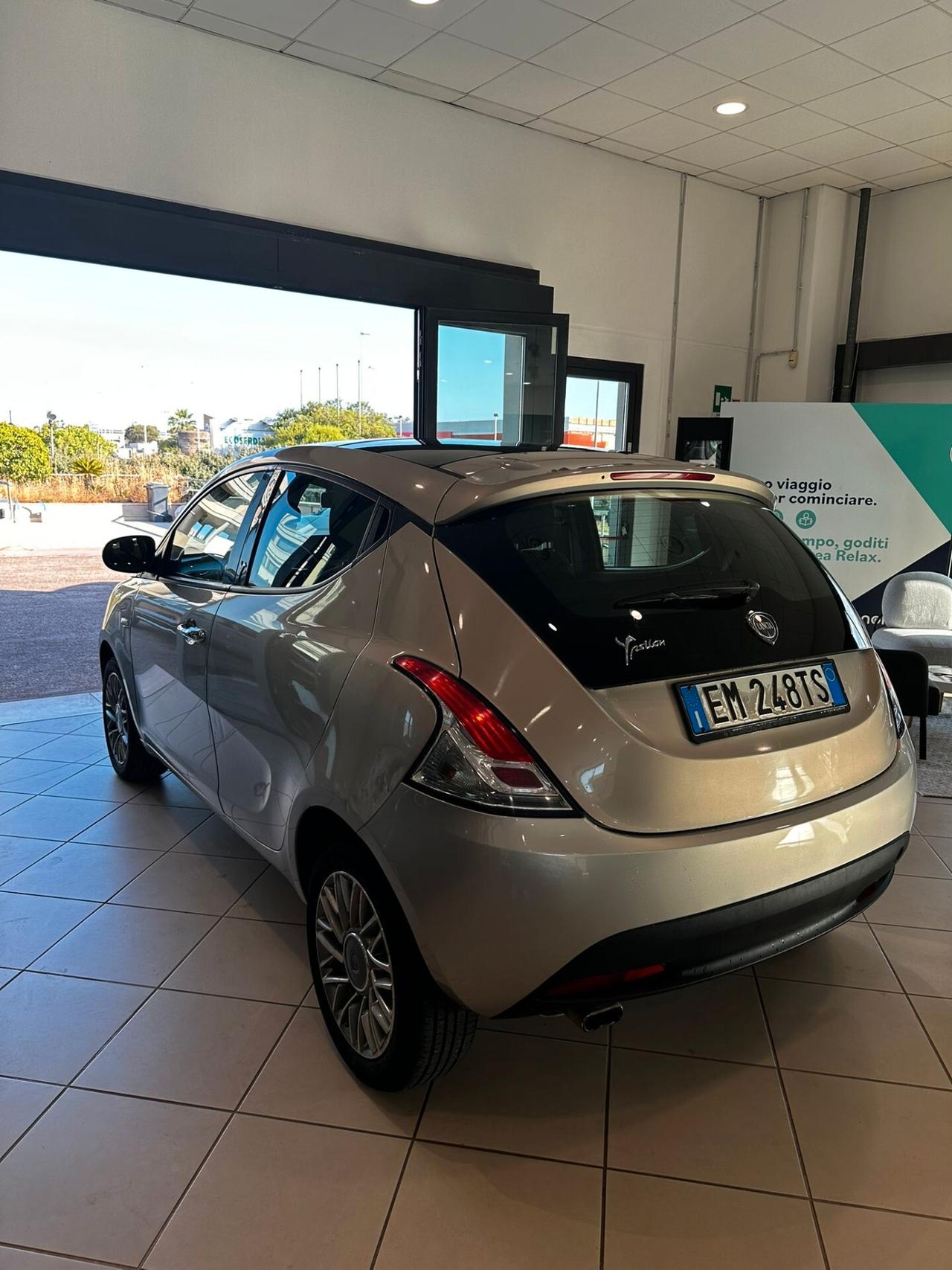 Lancia Ypsilon 1.3 MJT 16V 95 CV 5 porte S&S Gold