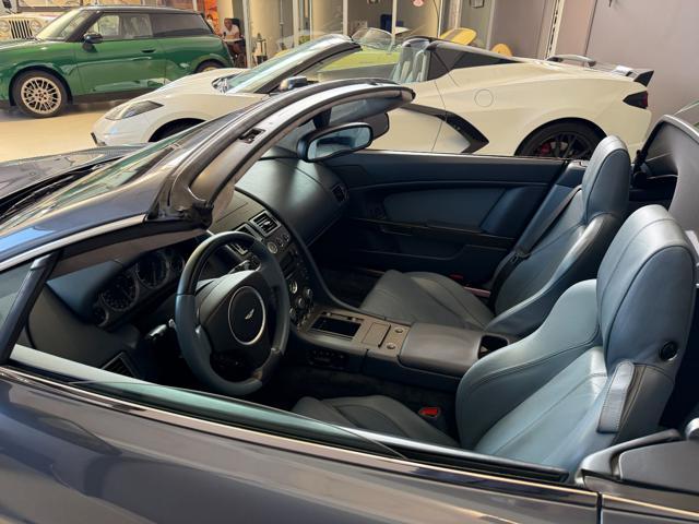 ASTON MARTIN Vantage VANTAGE ROADSTER V8