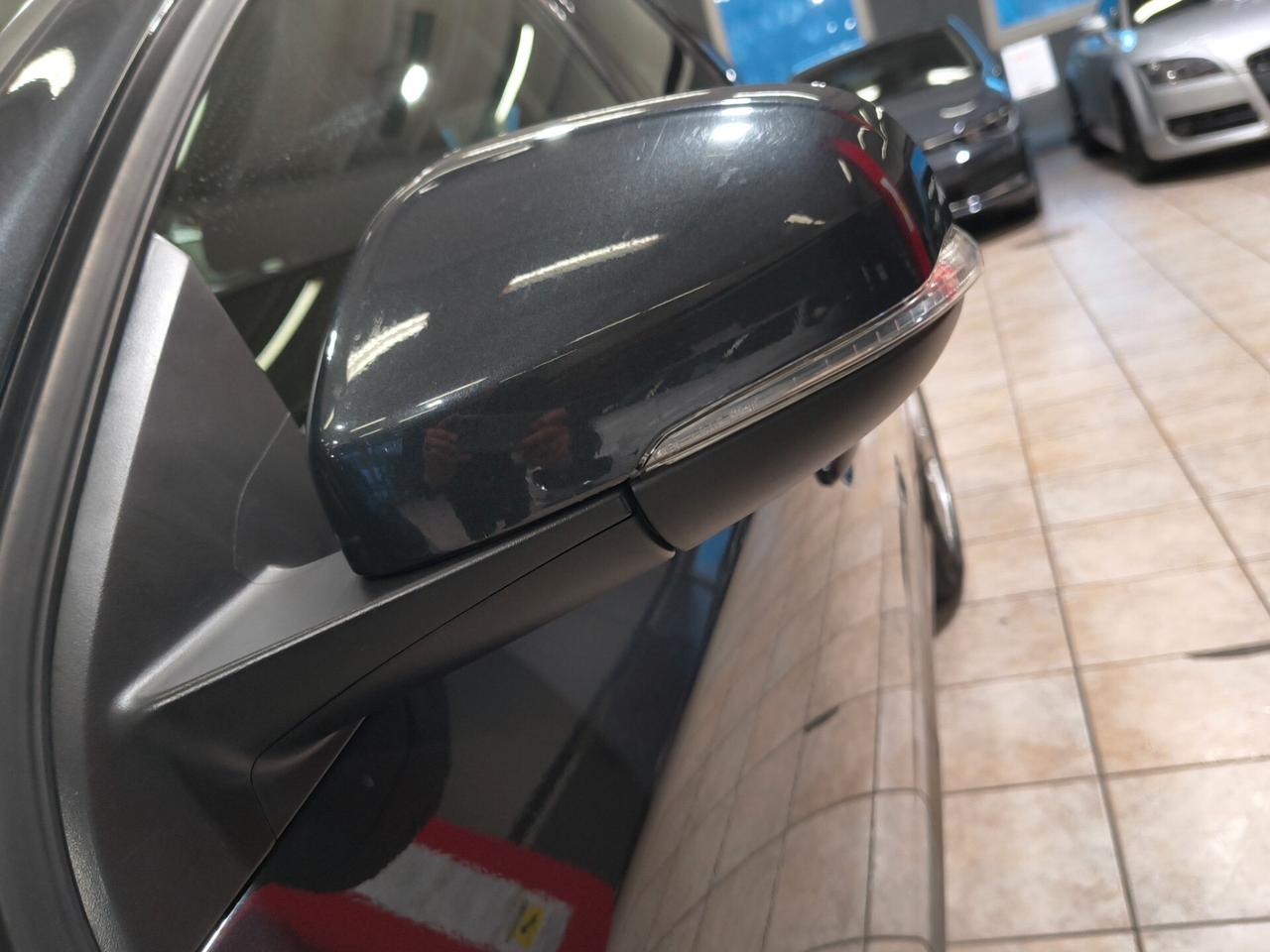 Volvo V60 D2 R-design Momentum 139.000km