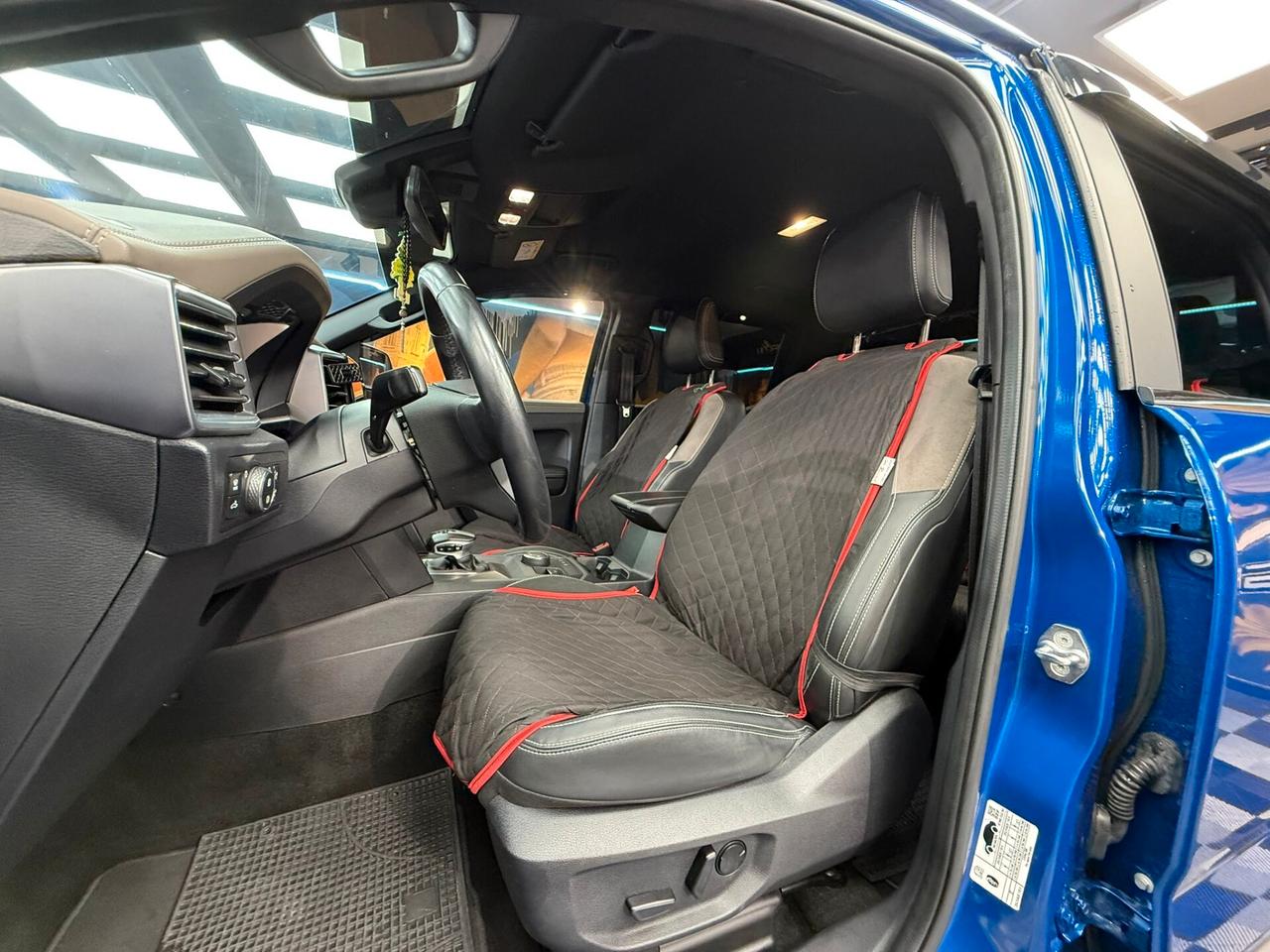 Volkswagen Amarok 3.0 V6 TDI 241CV 4MOTION aut. Aventura (305)