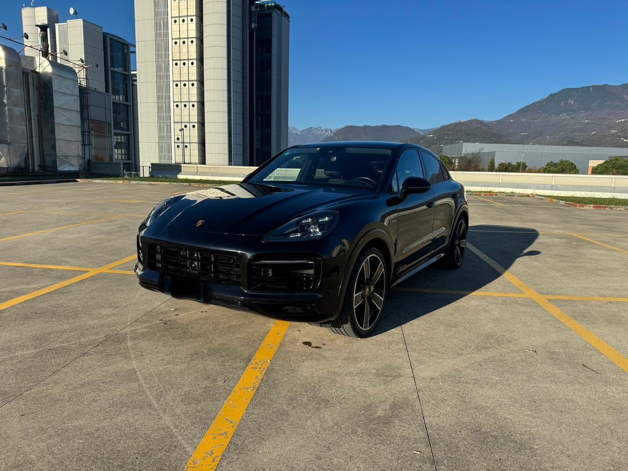 Porsche Cayenne Coupé 3.0 V6 E-Hybrid