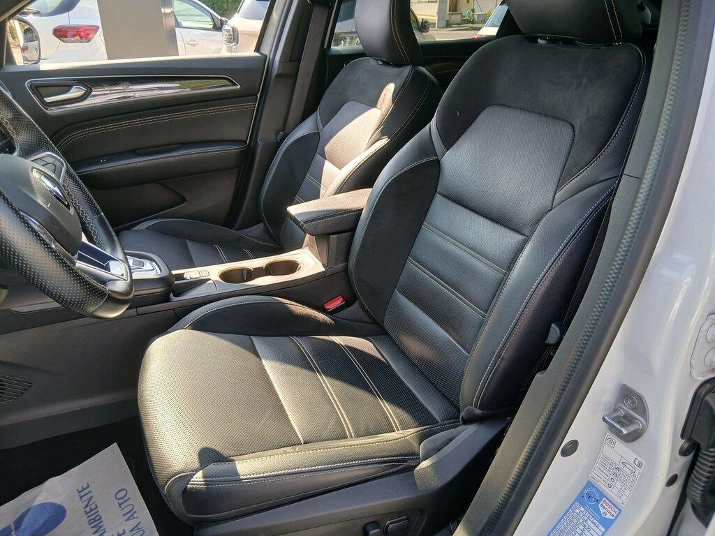 Renault Arkana 1.6 E-TECH Hybrid Engineered Auto