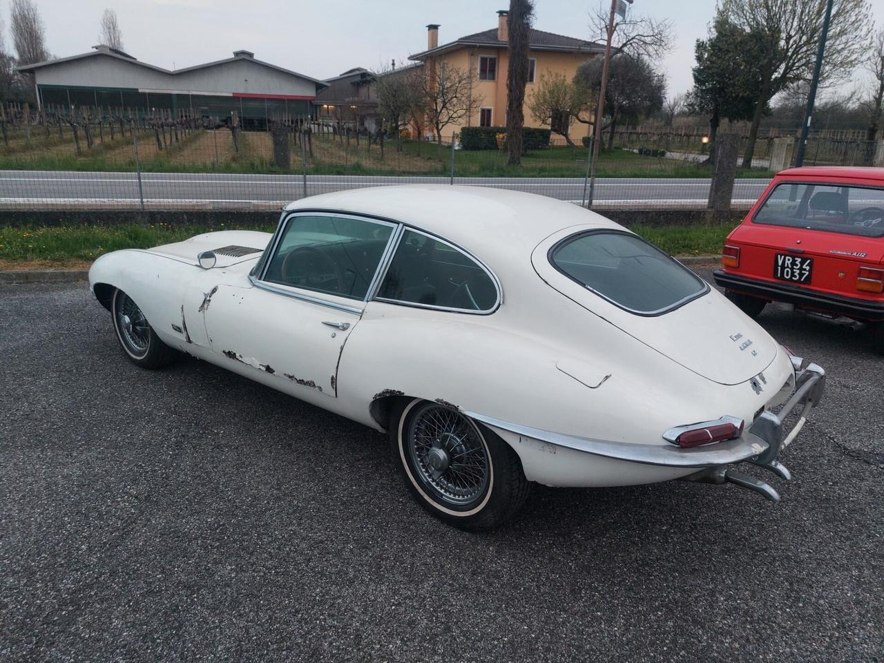 Jaguar E Type 4200 Coupè del 1966