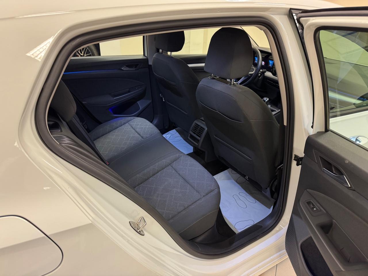 Volkswagen Golf 1.0 TSI EVO Life
