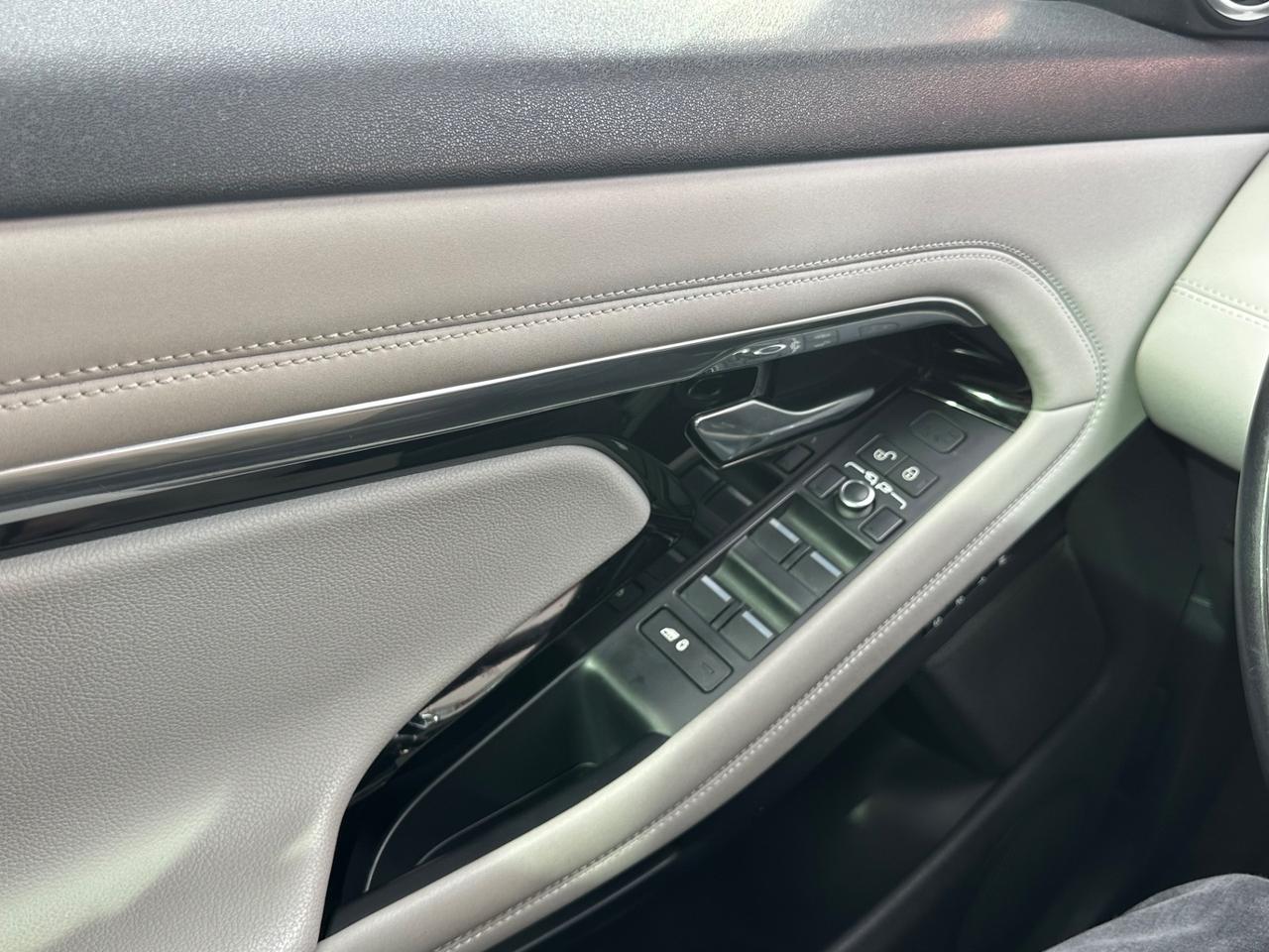 Land Rover Range Evoque 2.0D I4 180 CV AWD Auto R-Dynamic HSE