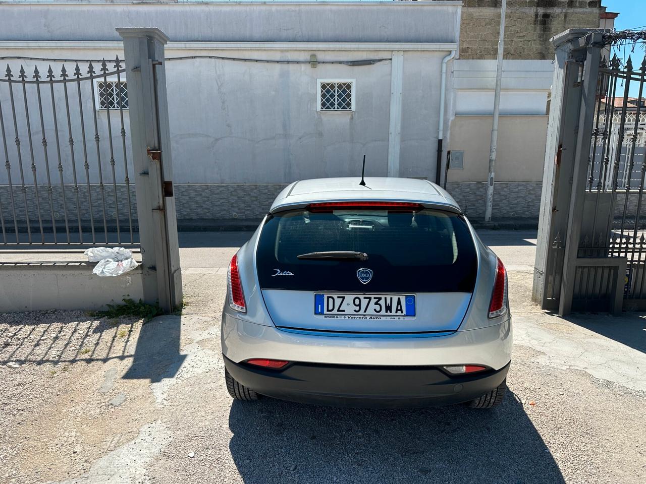 Lancia Delta 1.6 MJT DPF Argento 2010