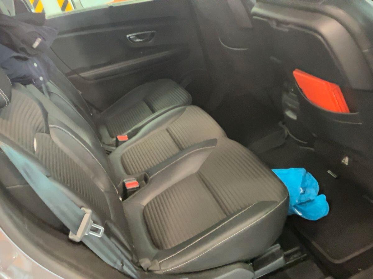Renault Scenic Scénic dCi 160 CV EDC Energy Initiale Paris