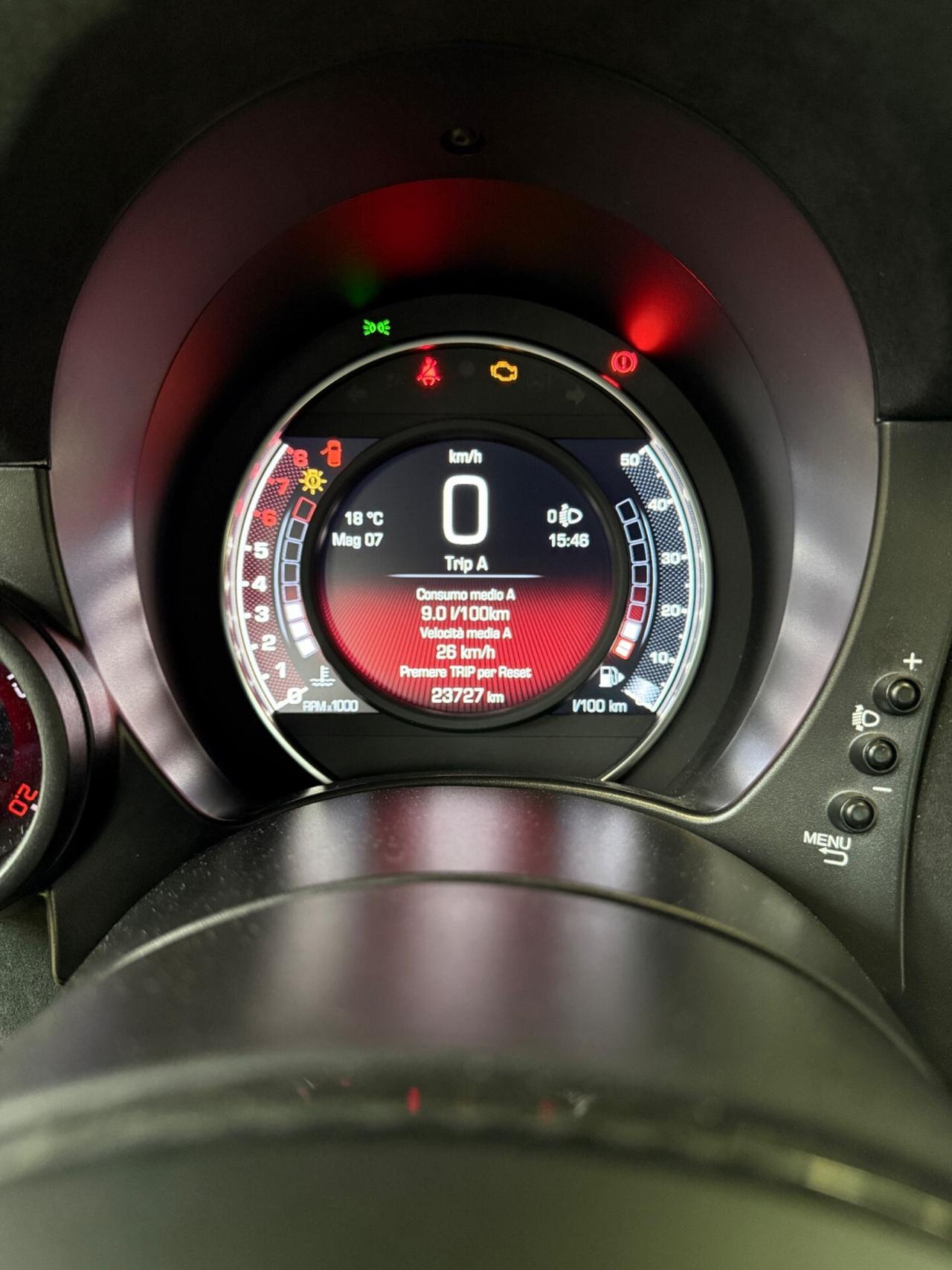 Abarth 695 1.4 Turbo T-Jet 180 CV. ESSEESSE